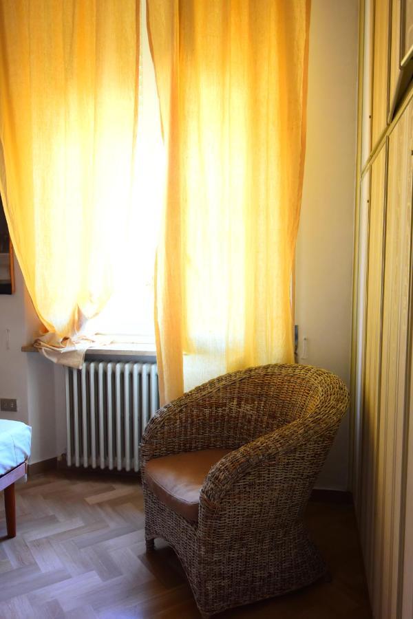 Bed and Breakfast A Casa dell'Artista ViKi Jesi Esterno foto