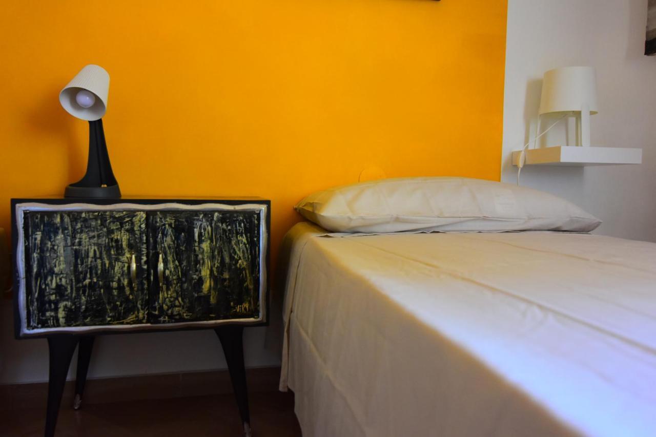 Bed and Breakfast A Casa dell'Artista ViKi Jesi Esterno foto